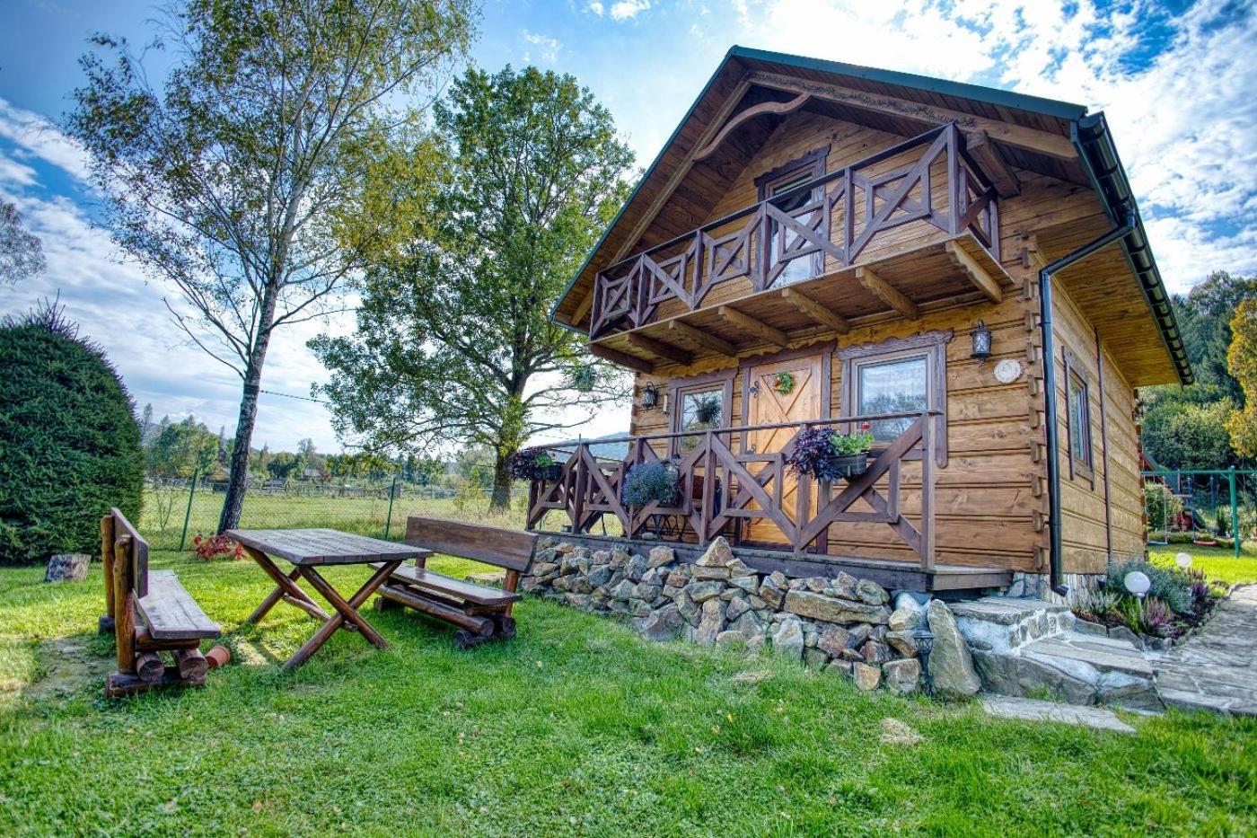 Pod Lipa. Holiday home Liszna