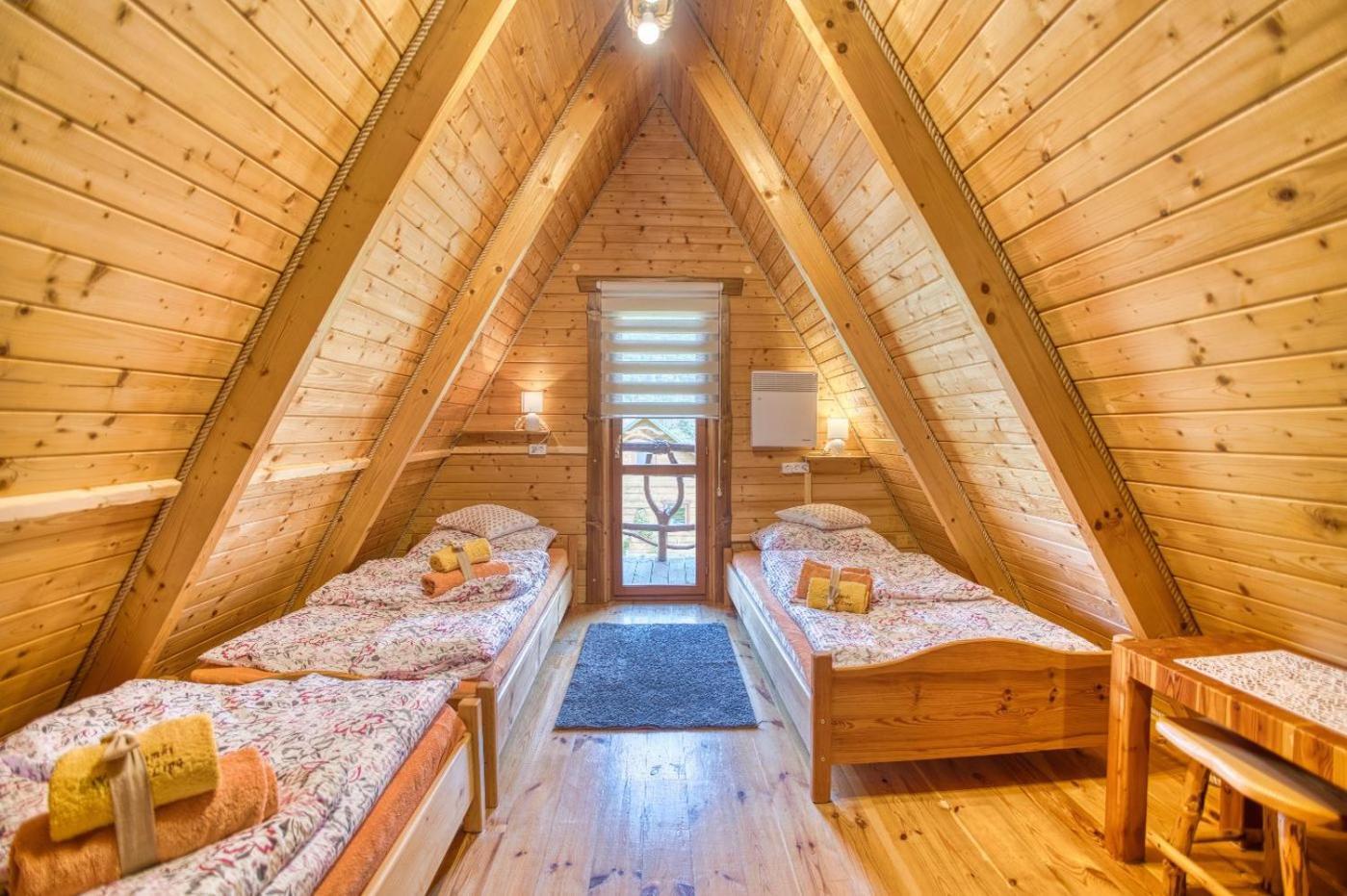 Holiday home Pod Lipa. Liszna