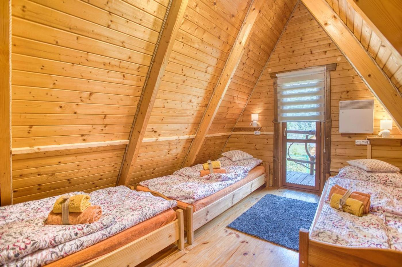 Pod Lipa. * Liszna