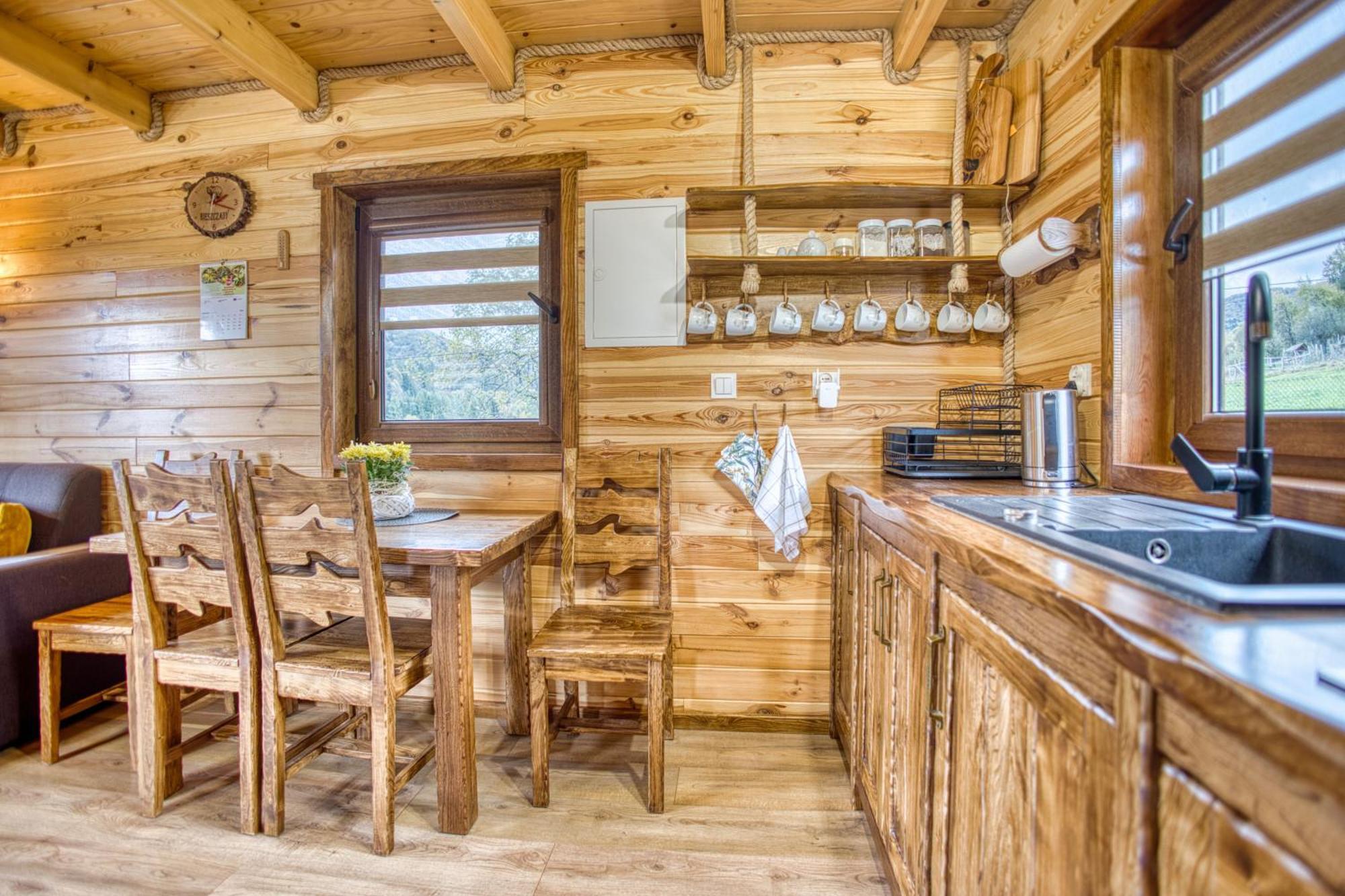Pod Lipa. Holiday home Liszna